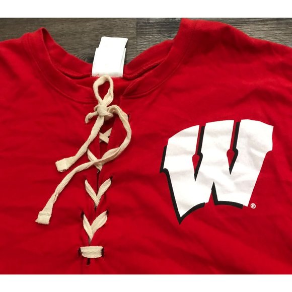 KA Knights Womens Large Wisconsin Badgers 1/4 Lace Up Pullover Red - Picture 4 of 7